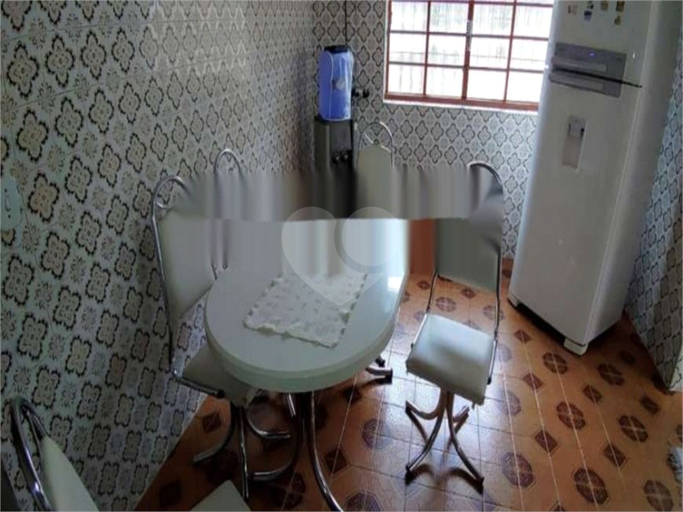 Sobrado à venda com 4 quartos, sendo 1 suíte, em Vila Constança, São Paulo, SP