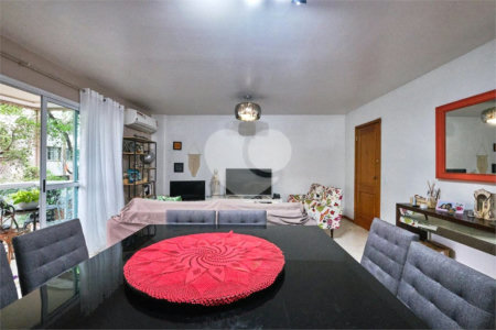 Apartamento à venda com 3 quartos, sendo 2 suítes, em Tijuca, Rio de Janeiro, RJ