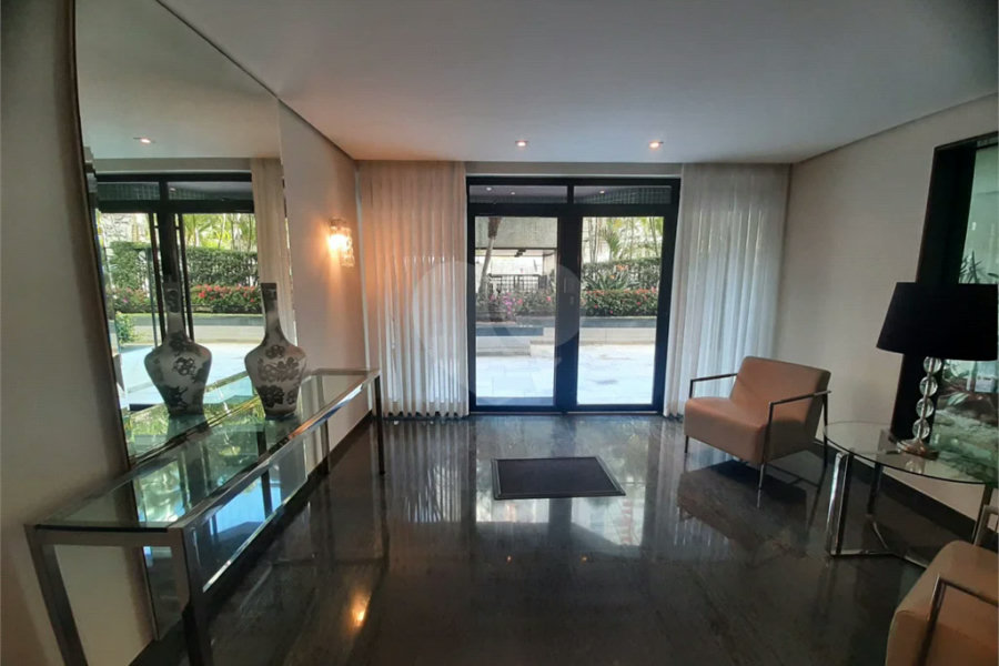 Apartamento à venda com 3 suítes em Tatuapé, São Paulo, SP