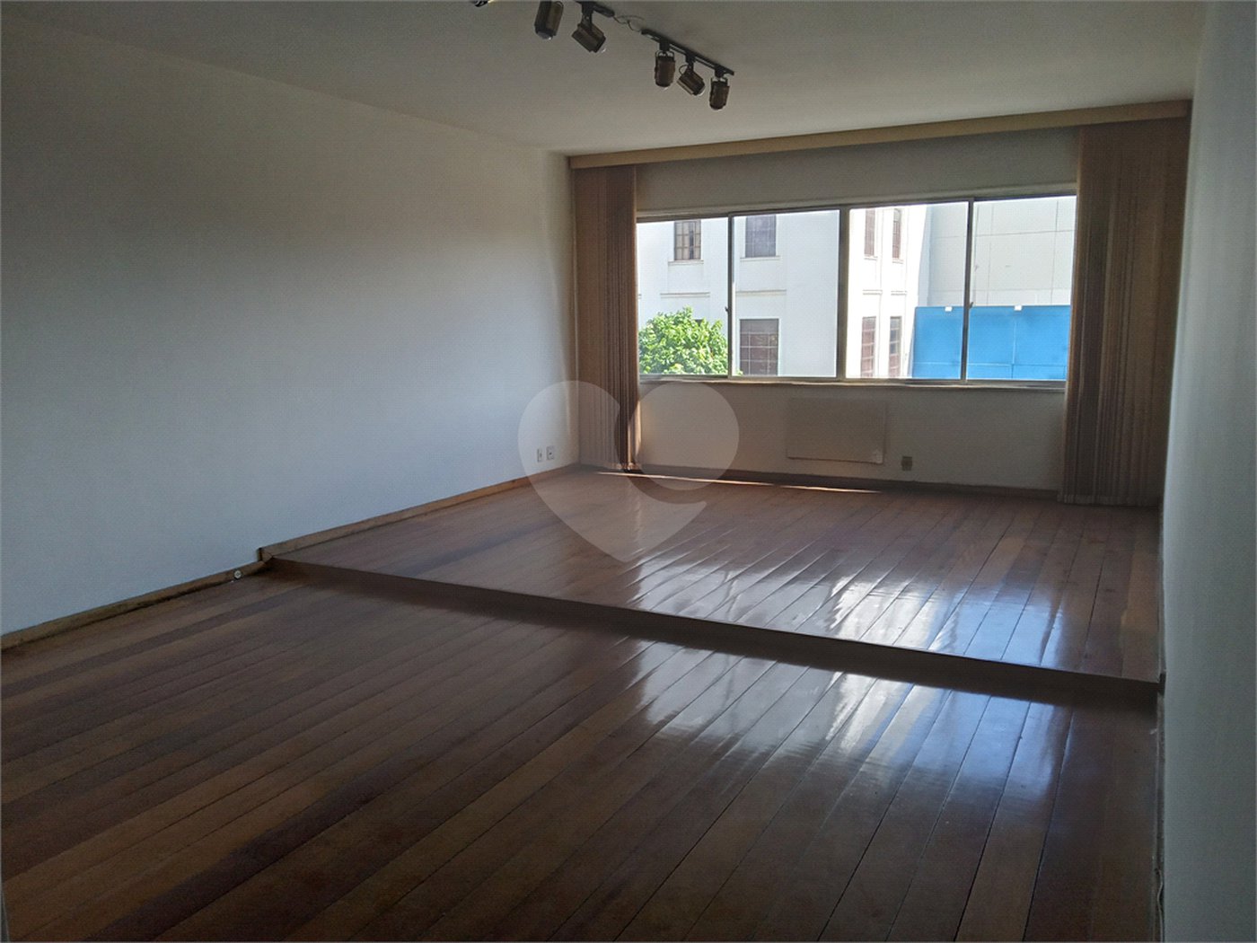Apartamento à venda com 3 quartos, sendo 1 suíte,  em Tijuca, Rio de Janeiro, RJ