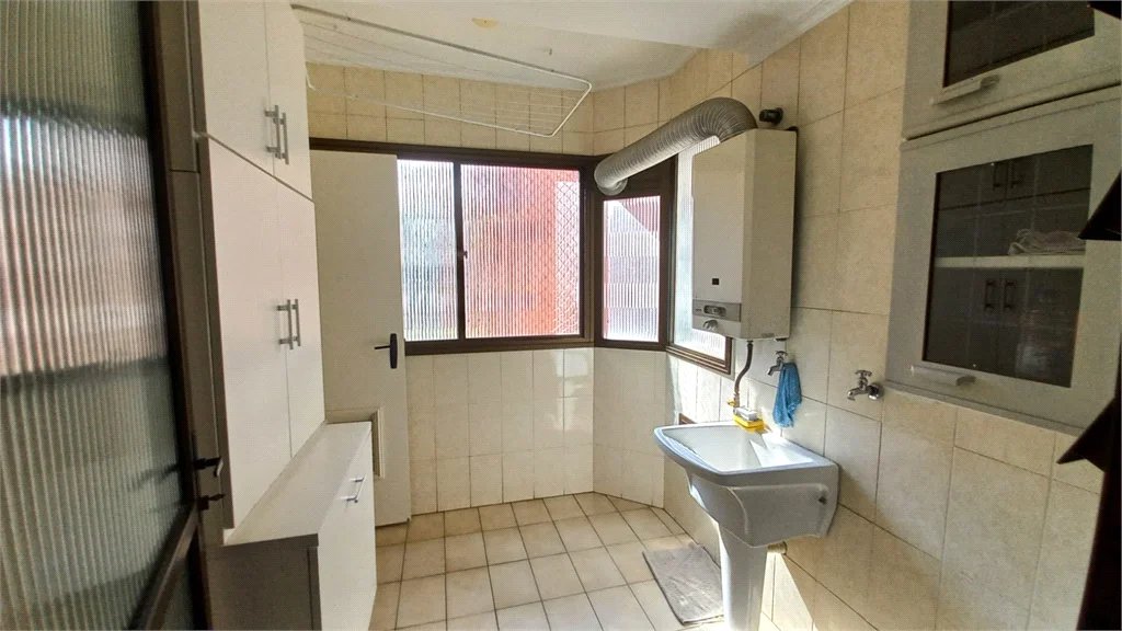 Apartamento à venda com 3 quartos, sendo 1 suíte, em Vila Indiana, São Paulo, SP