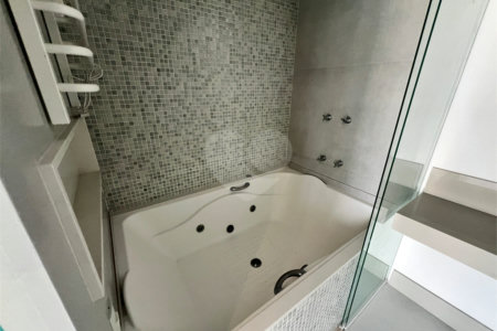 Apartamento à venda com 2 suítes em Indianópolis, São Paulo, SP