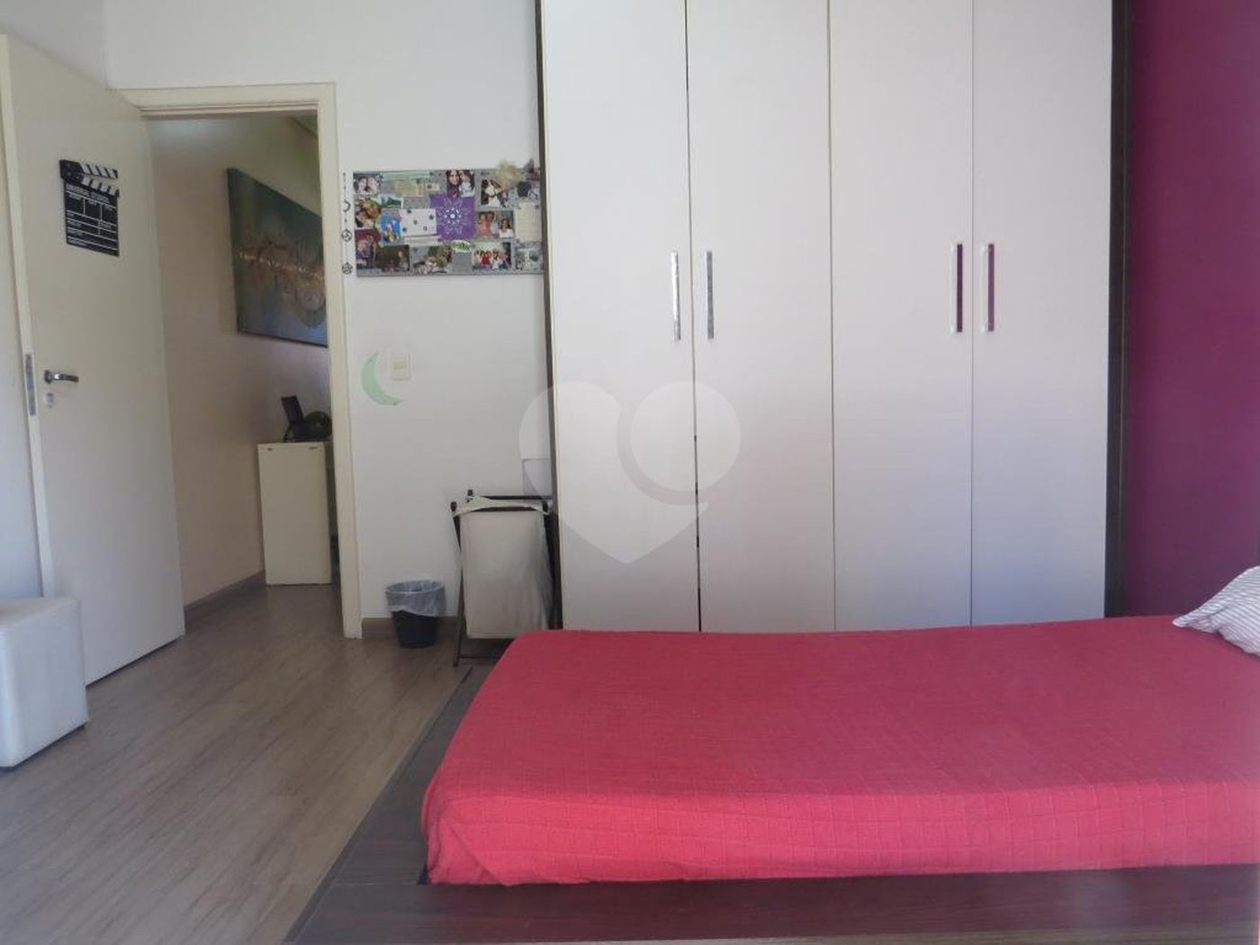 Casa à venda com 3 quartos, sendo 1 suíte, no condomínio Taquaral Village, São Paulo - SP