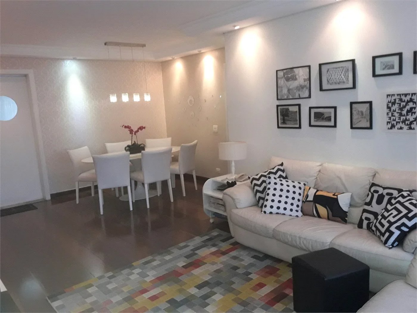 Apartamento à venda com 3 quartos, sendo 1 suíte, em Jardim Taboão, São Paulo, SP