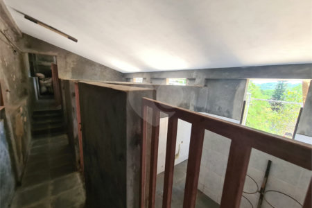 Chácara à venda com 4 quartos, sendo 2 suítes, em Parque Valinhos, Valinhos, SP