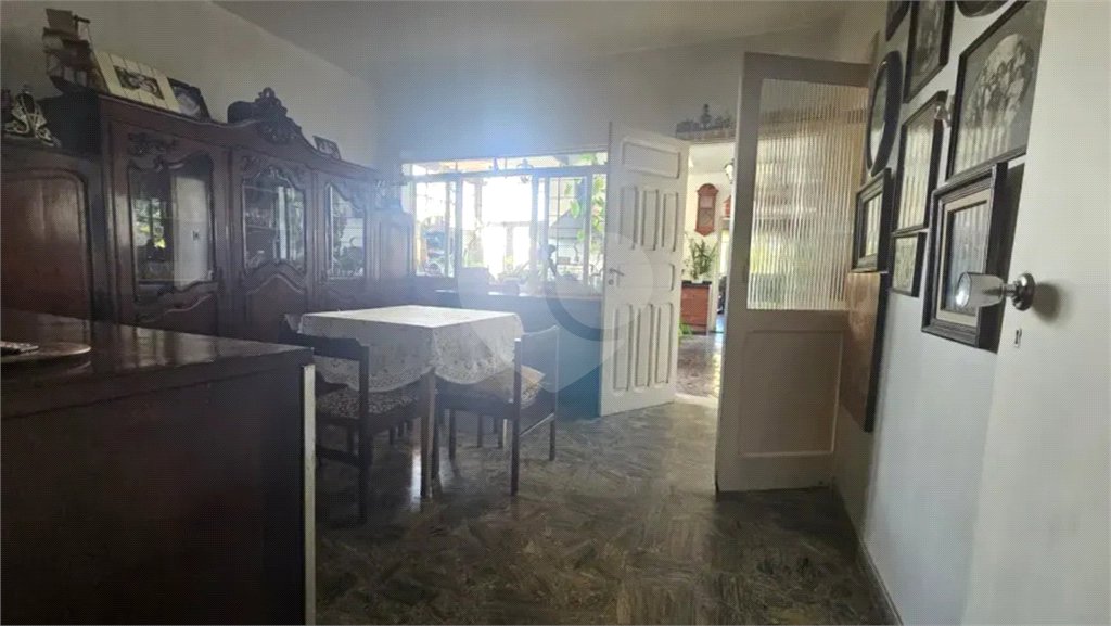 Sobrado à venda ou para alugar com 5 quartos, sendo 3 suítes, em Pacaembu, São Paulo, SP