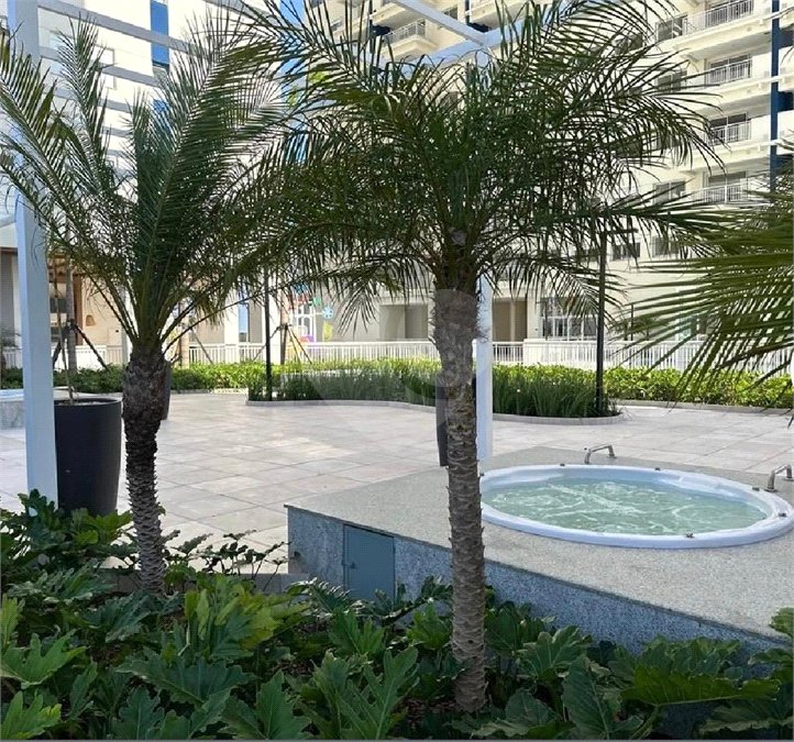 Apartamento para alugar com 3 quartos, sendo 1 suíte, em Barueri, Barueri, SP