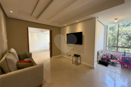 Cobertura à venda com 3 quartos, sendo 1 suíte, em Tijuca, Rio de Janeiro, RJ