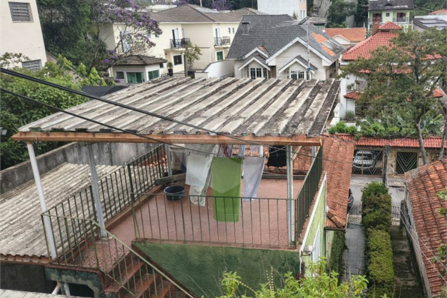Sobrado à venda com 3 quartos, sendo 1 suíte, em Tremembé, São Paulo, SP