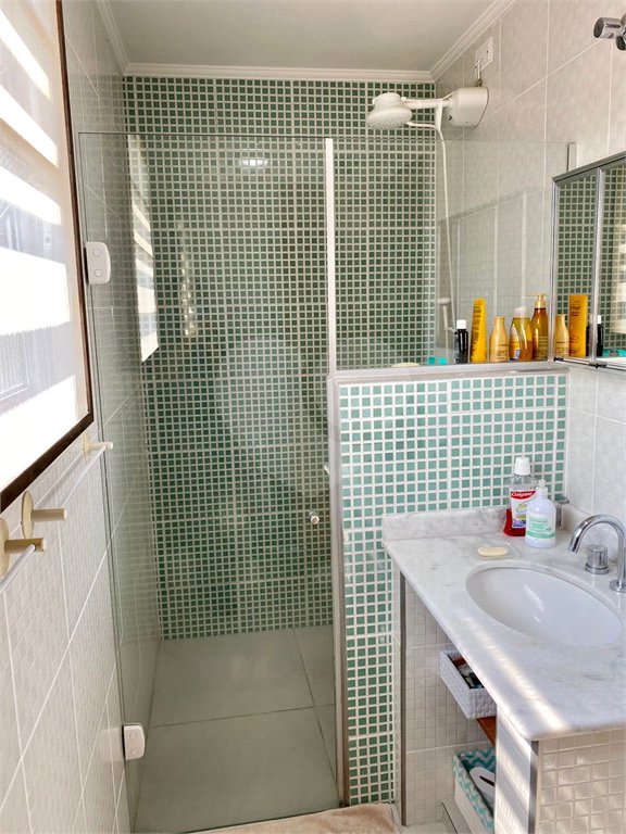 Sobrado à venda com 3 quartos, sendo 1 suíte, em Vila Paulicéia, São Paulo, SP