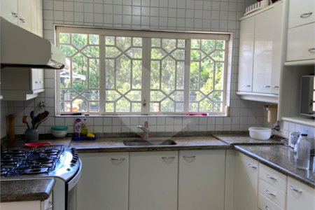 Casa à venda com 6 quartos, sendo 3 suítes,  em Marambaia, Vinhedo, SP
