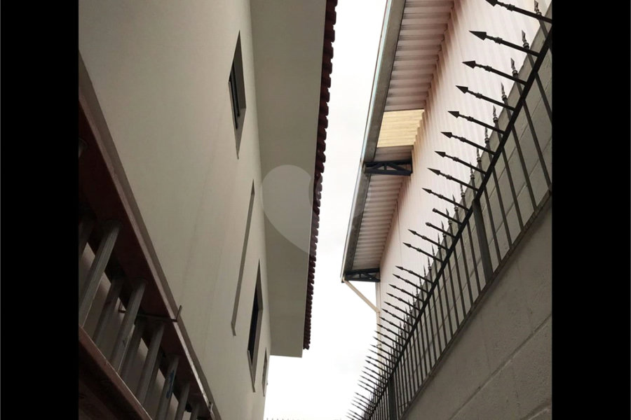 Sobrado à venda com 3 quartos, sendo 1 suíte, em Vila Prudente, São Paulo, SP
