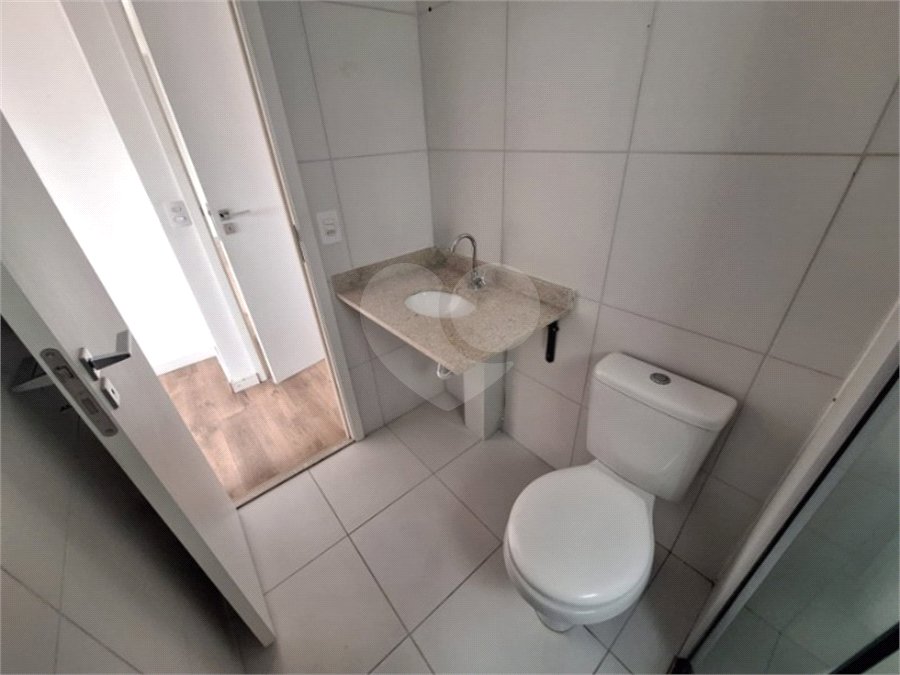 Apartamento à venda com 2 quartos, sendo 1 suíte,  em Vila Esperança, São Paulo, SP