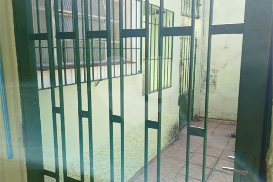 Casa Térrea à venda com 6 quartos em Vila Gustavo, São Paulo, SP