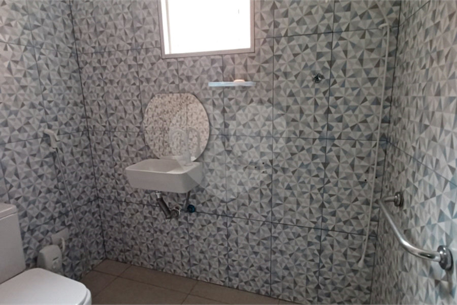 Sobrado à venda com 3 quartos, sendo 1 suíte, em Tremembé, São Paulo, SP