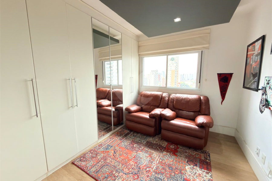 Apartamento à venda com 3 suítes em Santana, São Paulo, SP