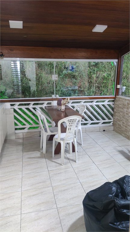 Casa à venda com 2 quartos no condomínio Parque das Araucárias, São Paulo - SP