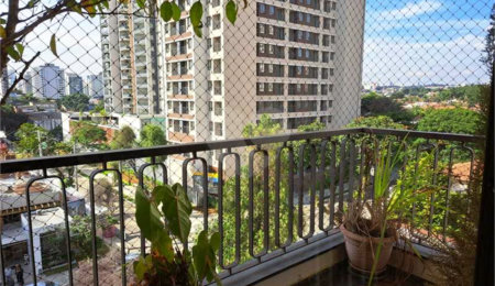 Apartamento à venda com 4 suítes em Campo Belo, São Paulo, SP