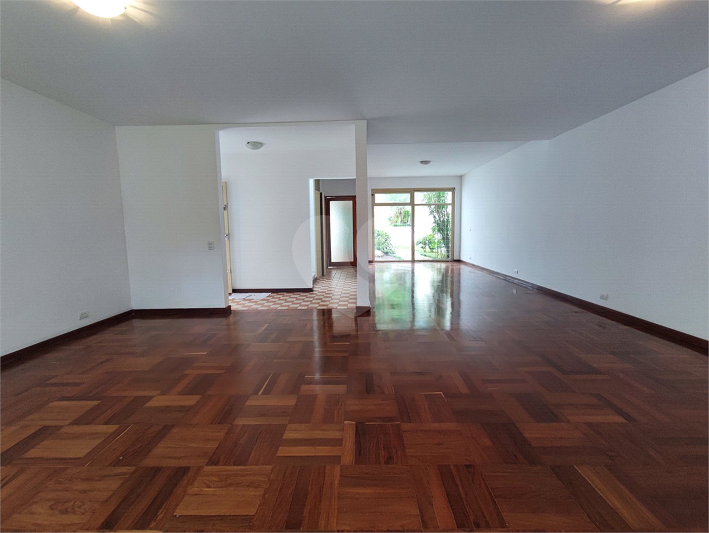 Casa para alugar com 4 quartos, sendo 2 suítes, no condomínio Comendador Elias Zarzur, São Paulo - SP