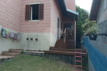 Chácara à venda com 3 quartos, sendo 2 suítes,  em Monterrey, Louveira, SP