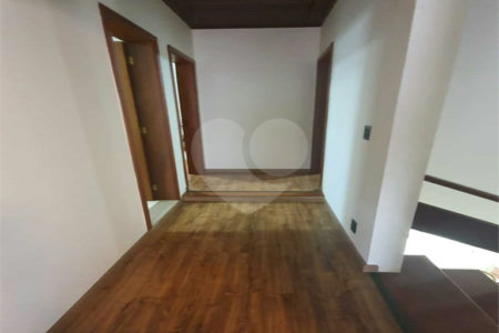 Casa à venda com 4 quartos, sendo 3 suítes, no condomínio Village Terras de Indaiá, Indaiatuba - SP