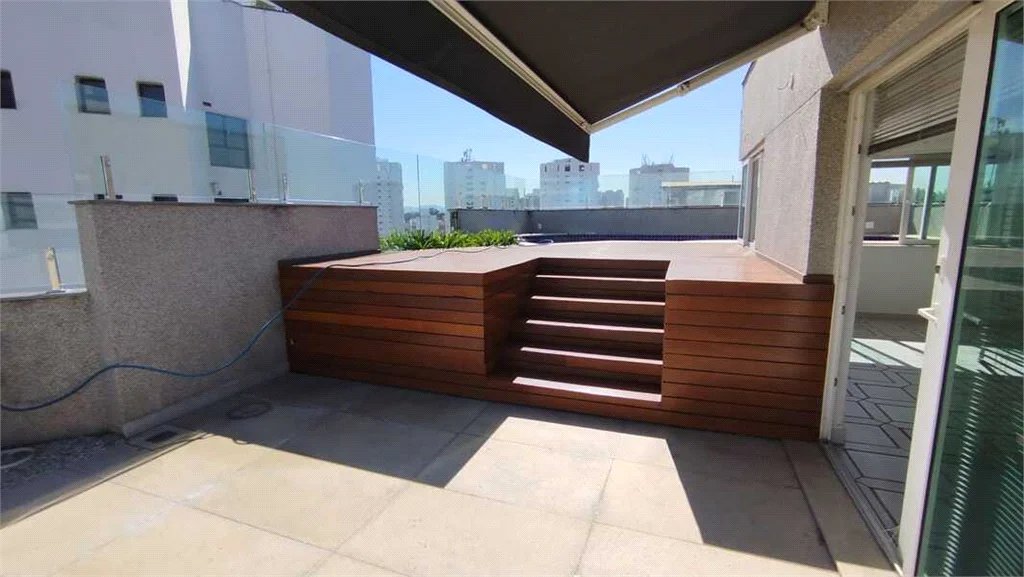 Duplex para alugar com 3 suítes em Real Parque, São Paulo, SP