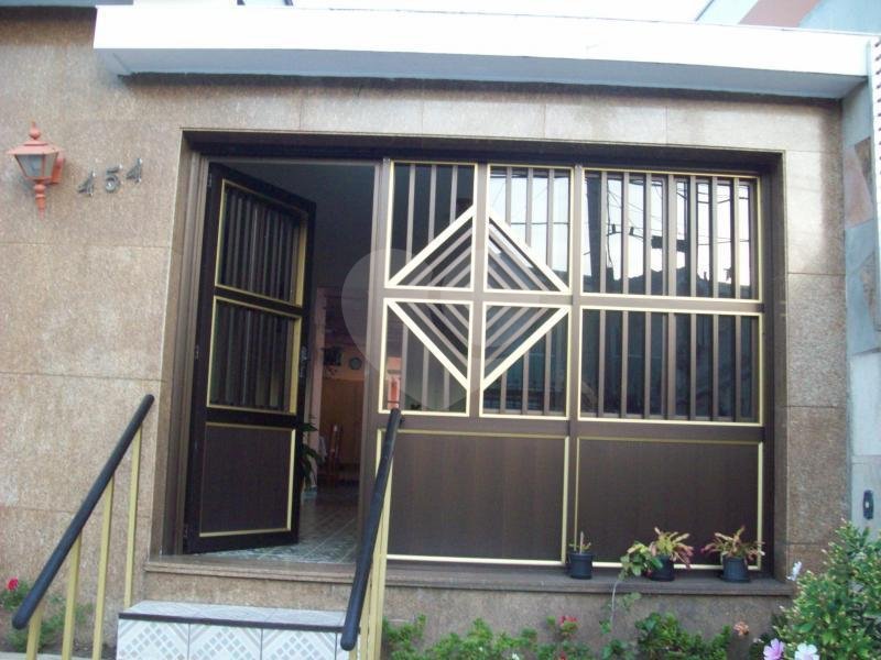 Casa Térrea à venda com 3 quartos, sendo 1 suíte, em Vila Constança, São Paulo, SP
