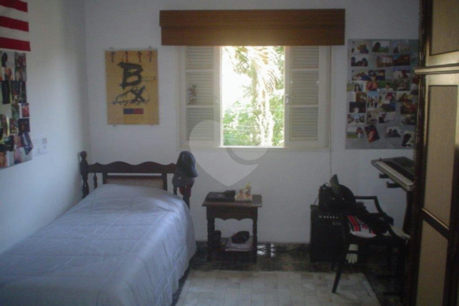 Sobrado à venda com 3 quartos, sendo 2 suítes, em Tremembé, São Paulo, SP