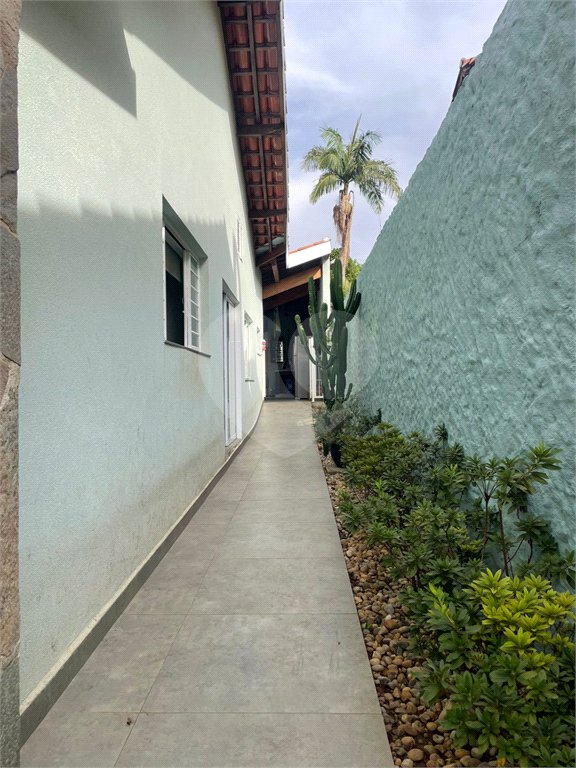 Casa à venda com 3 quartos, sendo 1 suíte, em Vila Esperia Ou Giglio, Atibaia, SP