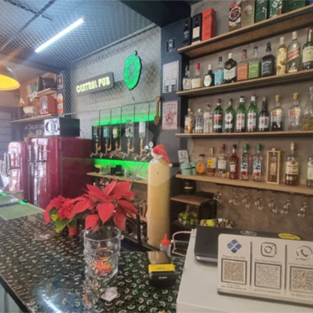 Casa à venda com 3 quartos, sendo 1 suíte, no Centro, Vinhedo, SP
