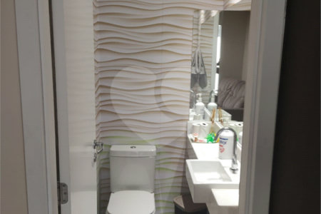 Apartamento à venda com 4 quartos, sendo 2 suítes, em Pinheiros, São Paulo, SP