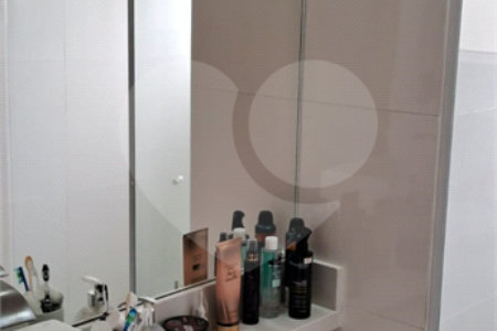 Sobrado à venda com 2 quartos em Parada Inglesa, São Paulo, SP