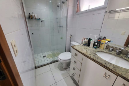 Apartamento Residencial à venda, Gonzaga, Santos - AP0120.