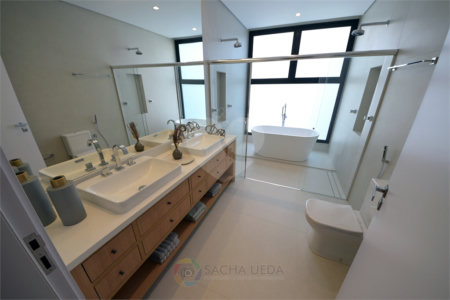 Casa à venda com 4 suítes no condomínio Villa dos Pinheiros, Indaiatuba - SP
