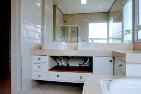 Casa à venda com 3 suítes no condomínio Residencial Jardim América, Vinhedo - SP