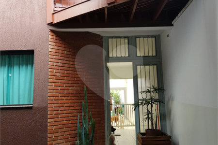 Sobrado à venda com 2 quartos, sendo 1 suíte, em Chácara Jafet, Mogi das Cruzes, SP