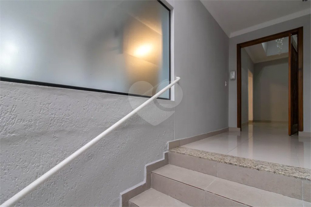 Casa à venda com 3 quartos, sendo 1 suíte, em Parque Santo Antônio, Guarulhos, SP