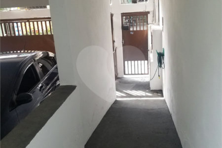 Casa à venda com 3 quartos, sendo 2 suítes, em Jardim Maria Luiza, São Paulo, SP