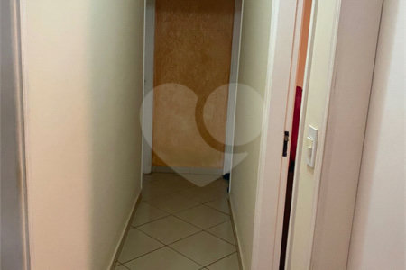 Casa à venda com 4 quartos, sendo 1 suíte, no condomínio Copacabana., Ribeirão Preto - SP