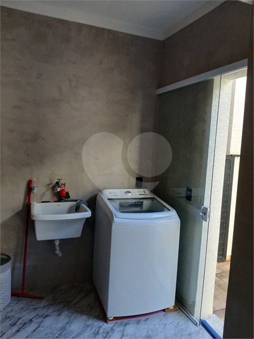 Sobrado à venda com 3 quartos, sendo 1 suíte,  em Villa Di Cesar, Mogi das Cruzes, SP