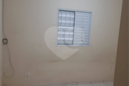 Casa à venda com 3 quartos em Vila Adriana, São José dos Campos, SP
