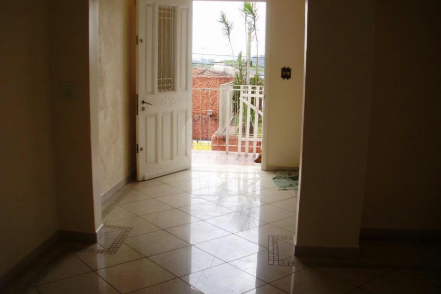 Sobrado à venda com 3 quartos, sendo 1 suíte, em Horto, São Paulo, SP