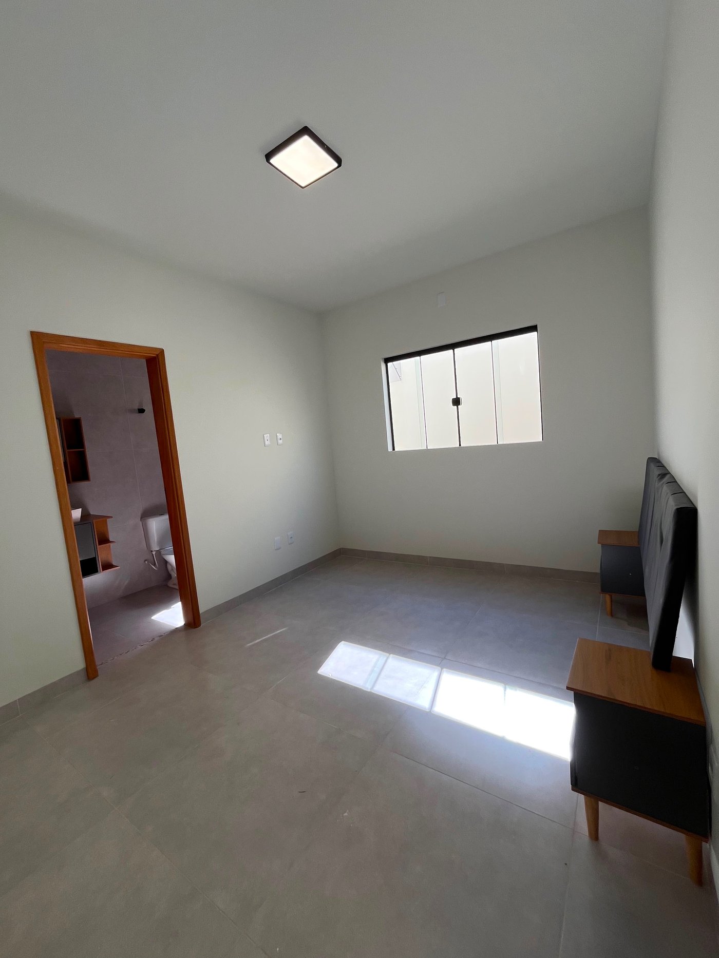Casa à venda com 2 quartos, sendo 1 suíte,  em Vila Nova, Três Lagoas, MS