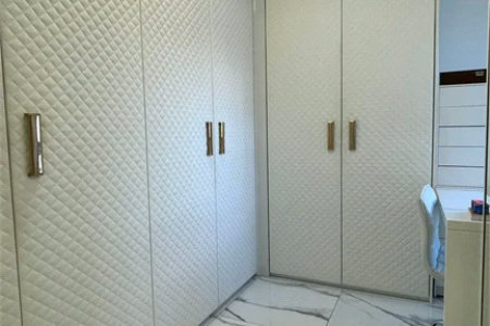 Apartamento à venda com 4 quartos, sendo 2 suítes,  em Pinheiros, São Paulo, SP