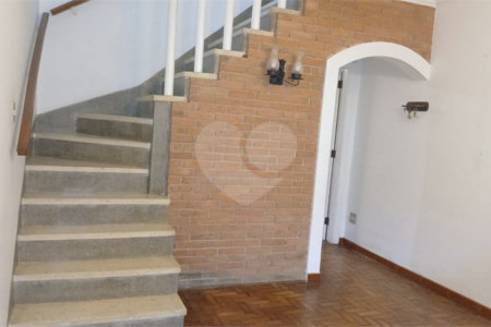 Casa à venda com 3 quartos, sendo 1 suíte, em Brooklin, São Paulo, SP