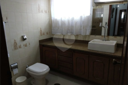 Sobrado à venda com 3 quartos, sendo 1 suíte,  em Jardim Franca, São Paulo, SP
