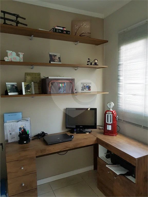 Chácara à venda com 4 quartos, sendo 3 suítes, em Monterrey, Louveira, SP