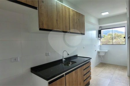 Apartamento para alugar com 2 quartos, sendo 1 suíte, em Jardim Carambeí, São Roque, SP