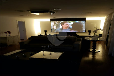 Apartamento à venda com 4 quartos, sendo 3 suítes, em Ipiranga, São Paulo, SP