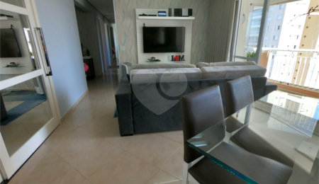 Apartamento à venda com 3 quartos, sendo 1 suíte, em Tatuapé, São Paulo, SP